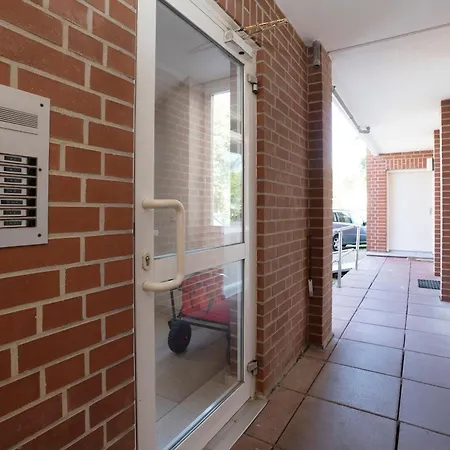 Haus Seeblick Fischbroetchen *