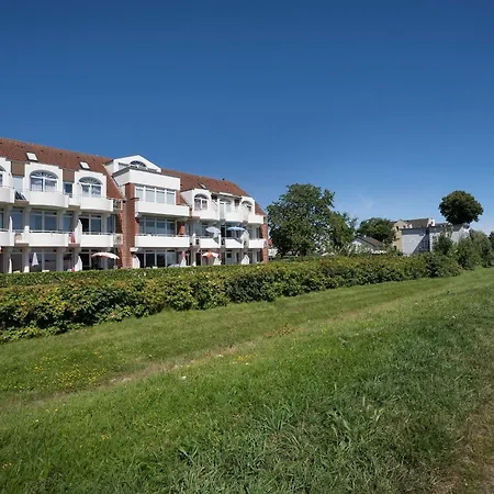 Apartment Haus Seeblick Fischbroetchen *