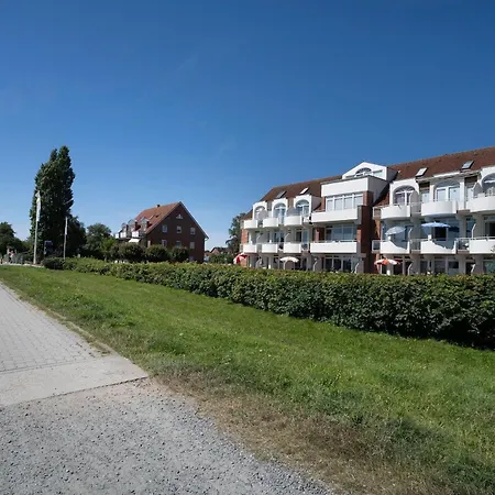 Haus Seeblick Fischbroetchen