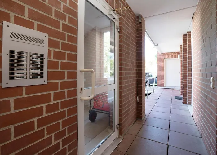 Haus Seeblick Fischbroetchen *