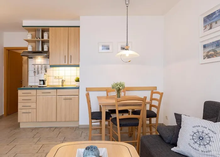 Haus Seeblick Fischbroetchen Kellenhusen